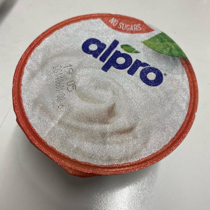 review photo of Alpro Yogurt di soia Al Naturale No Sugars shared by @alessiatrevisani on 10 Mar 2022 - review