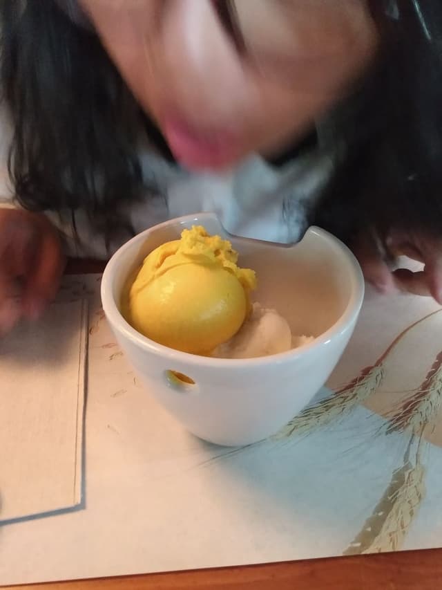 Photo of the dish “Helado de cúrcuma y de limonada de coco”