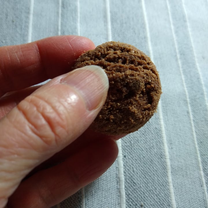 photo of Made Good Double Chocolate Cookies shared by @daniellehart on  16 Nov 2021 - review