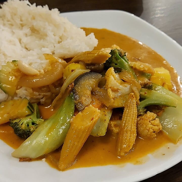 photo of Koi Thai Restaurant Gaeng Massaman Curry shared by @skito1987 on  22 Nov 2020 - review