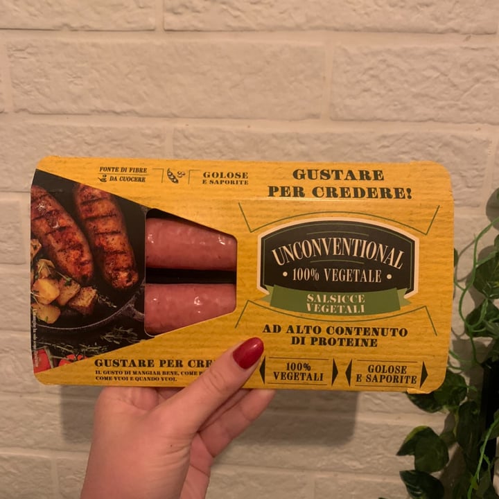 photo of Unconventional Salsicce Vegetali - Sausages shared by @debsws on  22 Jan 2022 - review
