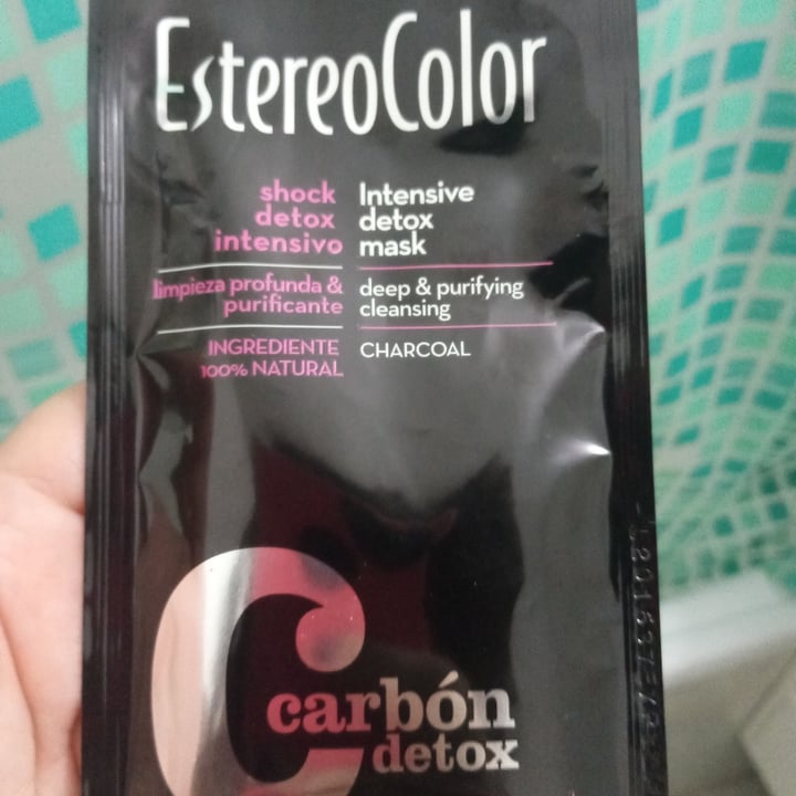 photo of EstereoColor Shock Detox Intensivo Carbón Detox shared by @flor-camilo on  15 Jan 2022 - review