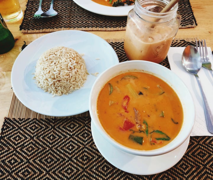 photo of Vegan Heaven Vegan Duck Curry shared by @hownowbrownkow on  19 May 2018 - review