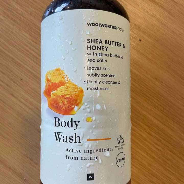 photo of Woolworths Body Wash shared by @coucou on  28 Jan 2022 - review