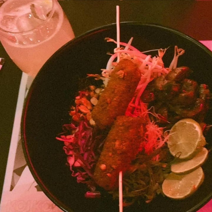 review photo of KOI Beer & Dumplings Ramen salad pad thai shared by @ailuglus on 07 Dec 2021 - review