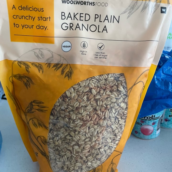 photo of Woolworths Food Baked Plain Granola shared by @jaxipop on  24 Jan 2022 - review