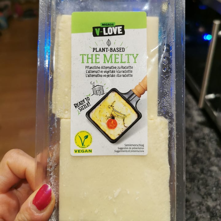 photo of Migros V-Love The Melty shared by @vvegun on  10 Mar 2022 - review