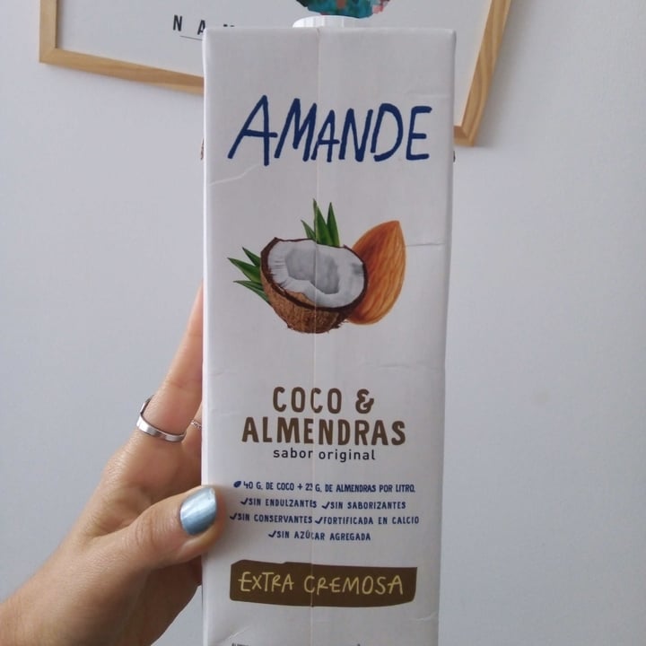 review photo of Amande Leche De Coco Y Almendra shared by @camreggae on 06 Mar 2022 - review