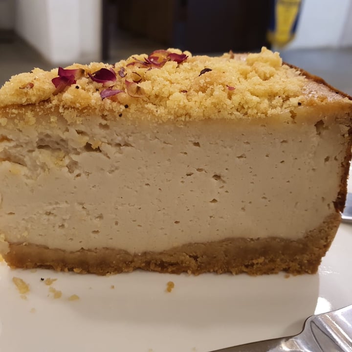 photo of Everyday Vegan Cafe Classic Cheesecake shared by @hengguanhou on  18 Apr 2021 - review