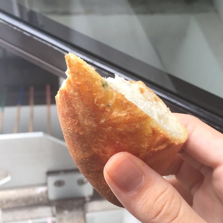 photo of So good Bakery garlic baguette shared by @kintamaaa on  24 Jun 2018 - review