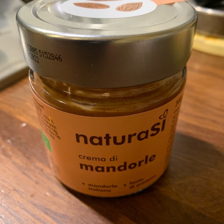 photo of Natura Sì Crema di mandorle shared by @alessiamotta on  31 Mar 2022 - review