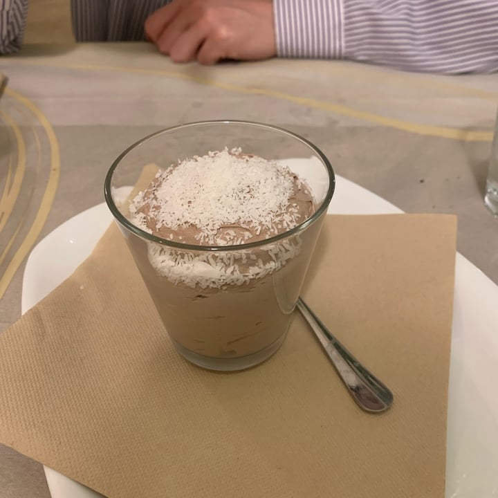 review photo of Renato Pizza e Natura Mousse cocco & cioccolato shared by @chyaralodrini on 16 Apr 2022 - review