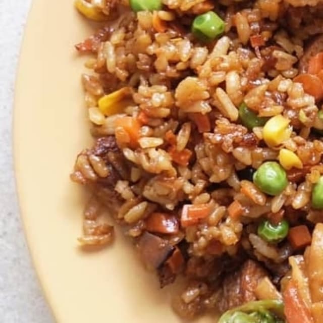 Foto del piatto “Arroz tres delicias”