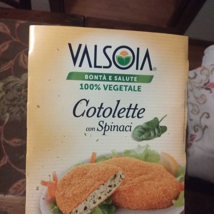 photo of Valsoia Cotolette con spinaci shared by @trenitalia800 on  19 Oct 2021 - review
