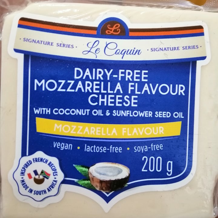 photo of Le Coquin Dairy Free Mozzarella Flavor Cheese with Coconut Oil & Sunflower Seed Oil shared by @backtoroots on  05 Jun 2020 - review