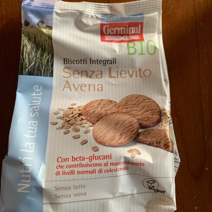 photo of Germinal Bio Biscotti integrali senza lievito - Avena shared by @glooo on  23 Sep 2022 - review
