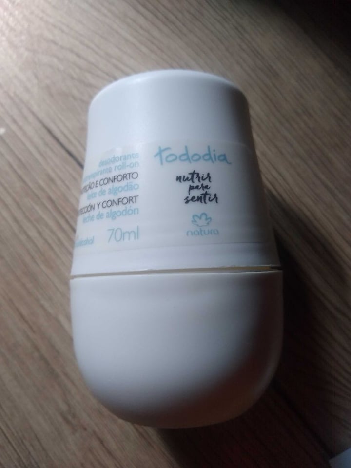photo of Natura Desodorante Antitranspirante Roll-on Proteccion y Confort Tododia shared by @tamarasepulveda on  10 Jan 2020 - review