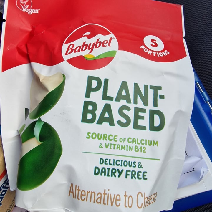 photo of Babybel Plant-Based Plant-Based Cheese Alternative shared by @buzzgirl260 on  30 Jun 2022 - review