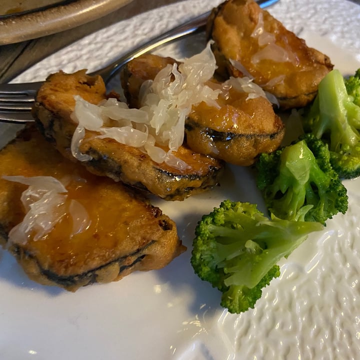 photo of EMPRESS Crispy-Battered Tofu Patties shared by @ypsssss on  02 Aug 2020 - review