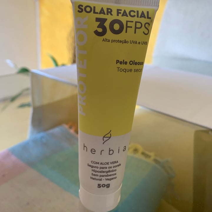 photo of Herbia Protetor Solar Natural E Vegano shared by @meiroca on  02 May 2022 - review