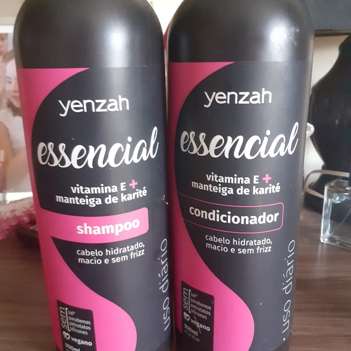 photo of Yenzah kit shampoo e condicionador 900ml cada shared by @tainaluci on  28 Dec 2021 - review
