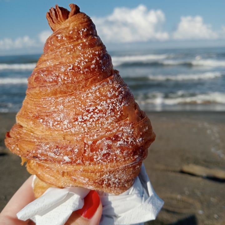 photo of Singita Miracle Beach Cornetto vegano shared by @ludovicaap on  06 Sep 2022 - review