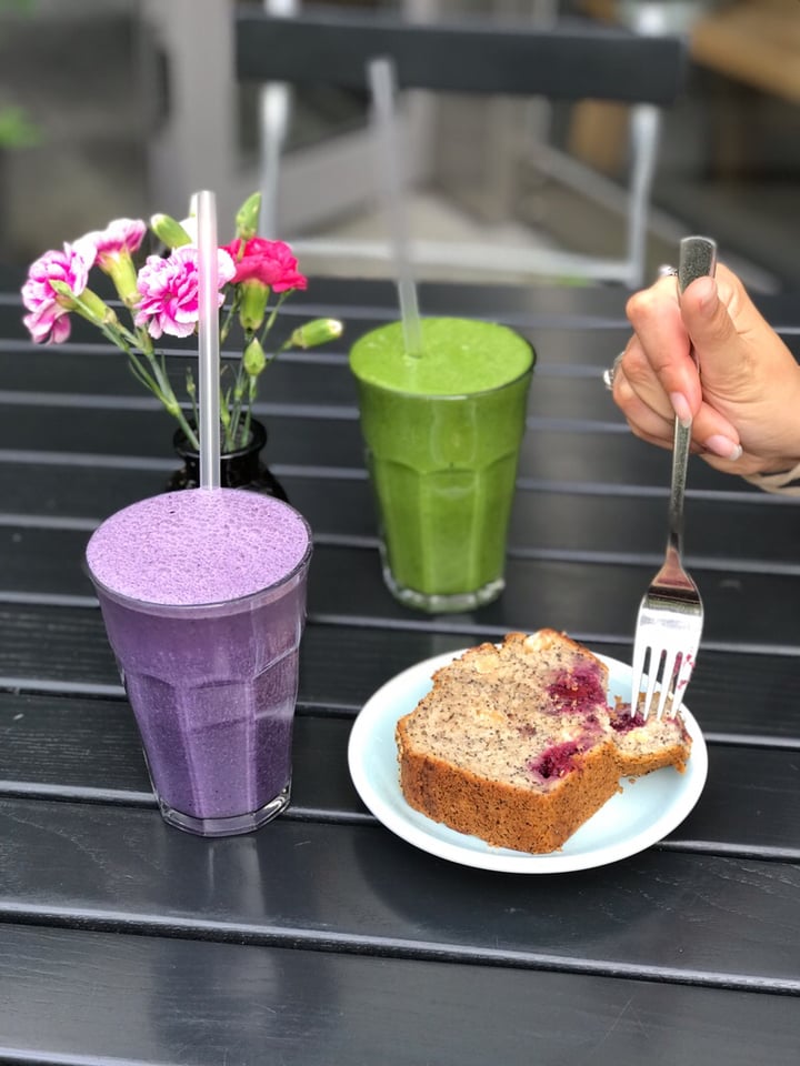 photo of Roots Balboa Power Shot & Banana Bread shared by @blueberrysmiles22 on  10 Aug 2019 - review