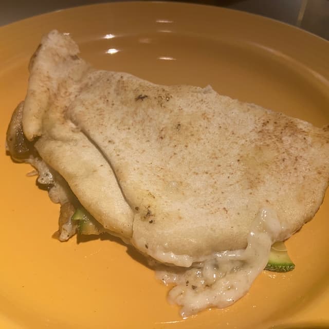 Photo of the dish “Quesadilla herbácea”