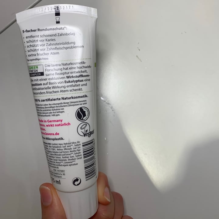 photo of Lavera Naturkosmetik Zahncreme Complete Care shared by @noemilaure on  21 Sep 2020 - review