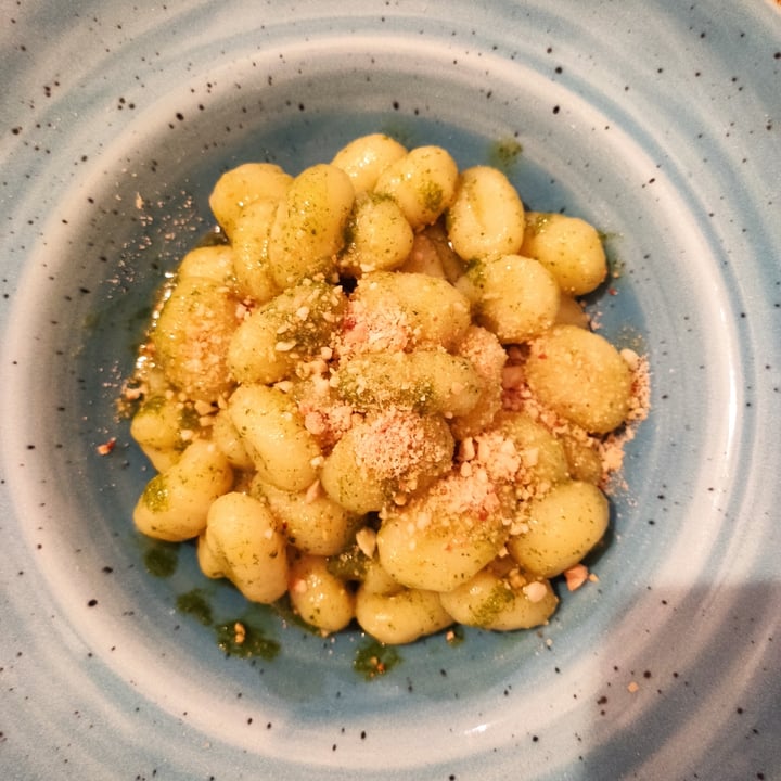 photo of Trattoria Da Mirko Gnocchi Al Pesto Di Rucola E Mandorle shared by @fitsabit on  24 Nov 2021 - review