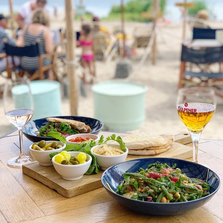 photo of Strandvier Chickpea Salad shared by @squeezemytofu on  11 Aug 2020 - review