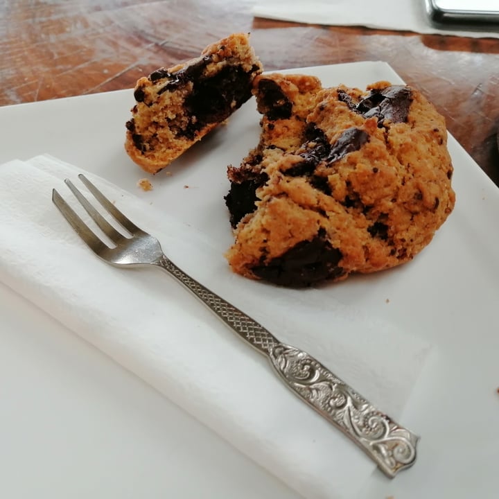 photo of Dolce Bakery Chewy Gooey Choc Chip Cookie shared by @nicoledupreez on  28 Sep 2020 - review