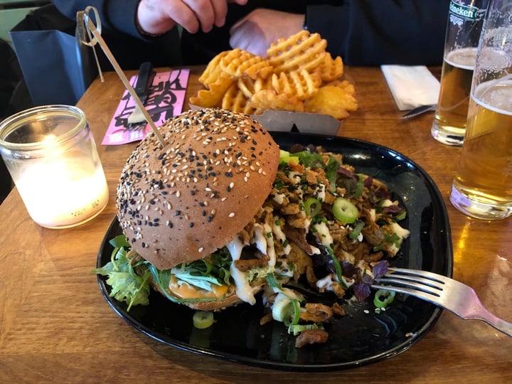 review photo of Vegan Junk Food Bar Shawarma shared by @amayosa on 24 Feb 2020 - review