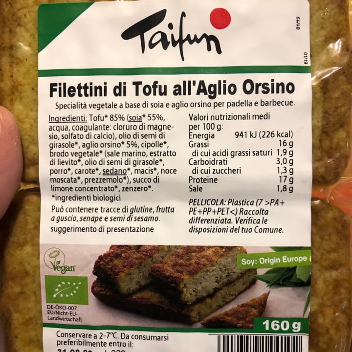 photo of Taifun Filettini di Tofu all'Aglio Orsino shared by @biancaflamingo on  18 Aug 2022 - review