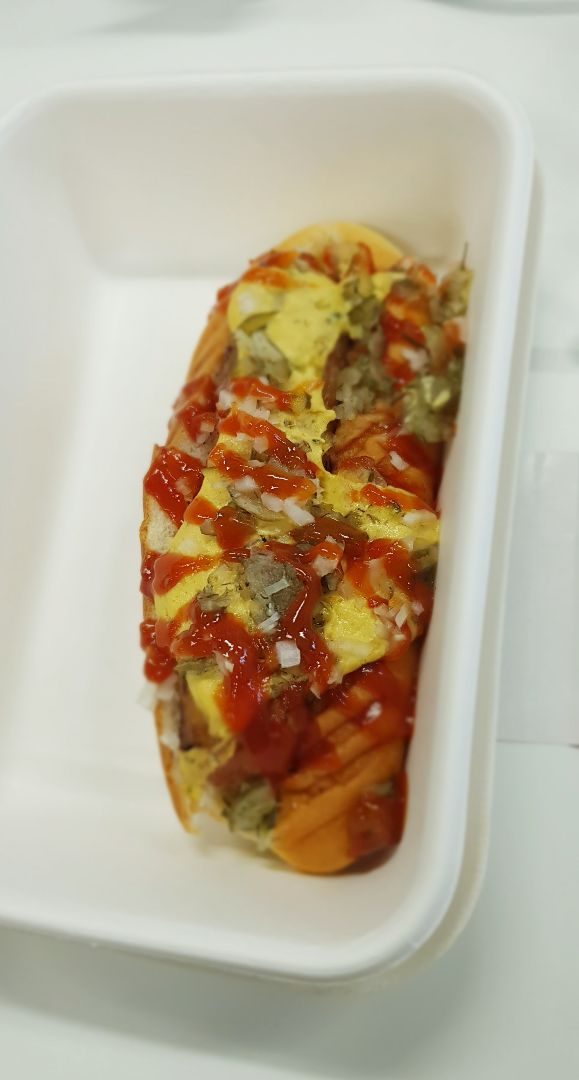 photo of Grand Hyatt Singapore Beyond Sausage Hot Dog shared by @dhwani on  17 Mar 2020 - review