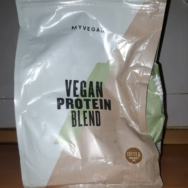 photo of MYVEGAN Vegan Protein Blend Coffee and Walnut shared by @shatzishell on  15 Dec 2021 - review