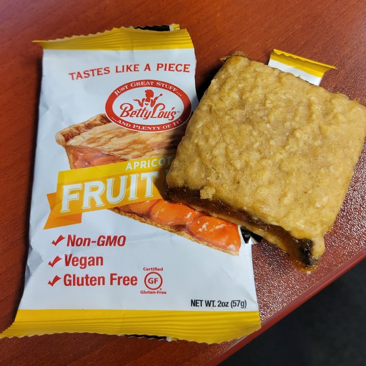 photo of Betty Lou’s Just Great Stuff Apricot fruit bar shared by @bambilynn on  25 Jan 2022 - review