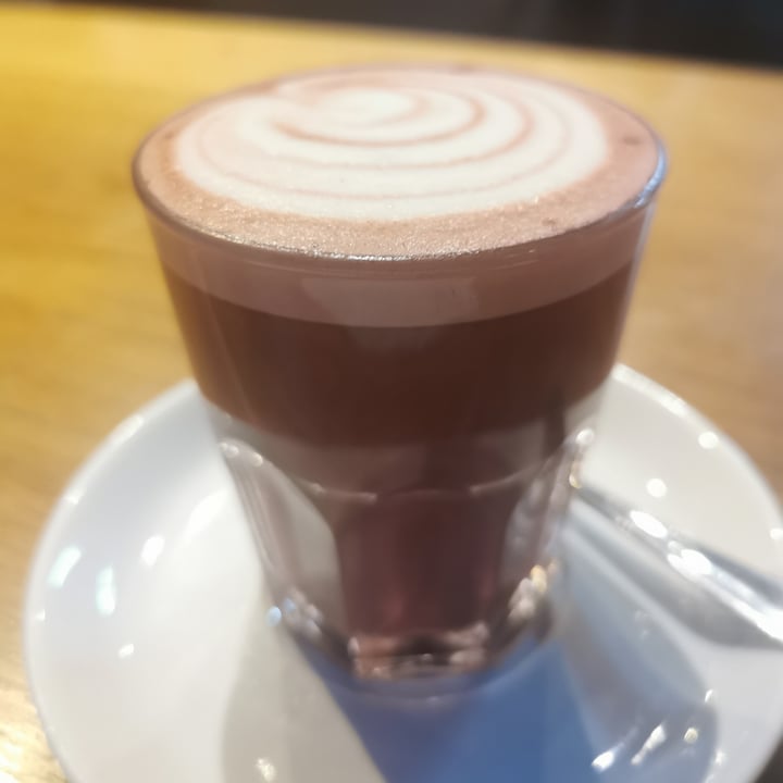photo of Bootlegger Coffee Company Superlatte Beetroot & Cocoa shared by @veganpower001 on  16 Jun 2021 - review