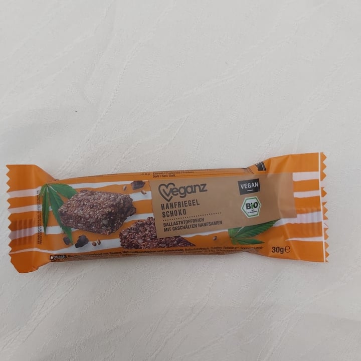 photo of Veganz Hanfriegel Schoko shared by @emiilia on  11 Jan 2021 - review