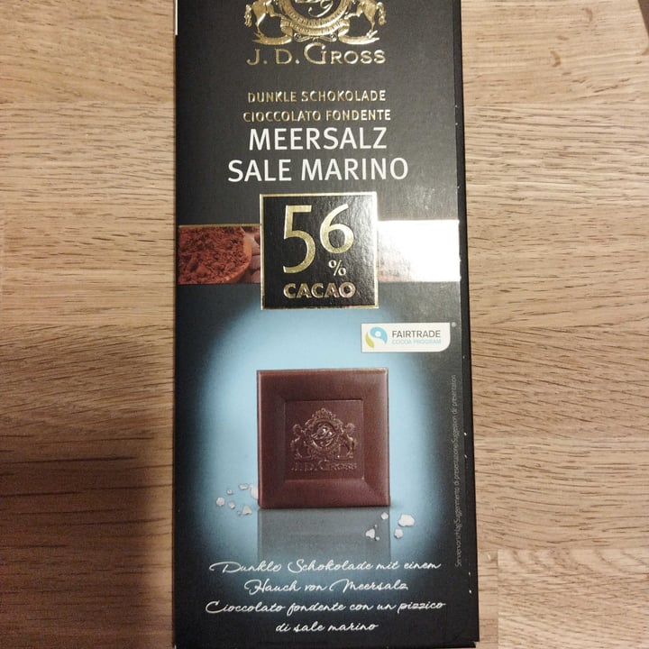 photo of Vemondo  J.D. Gross - Cioccolato Fondente Sale Marino shared by @ambra- on  13 Jun 2022 - review