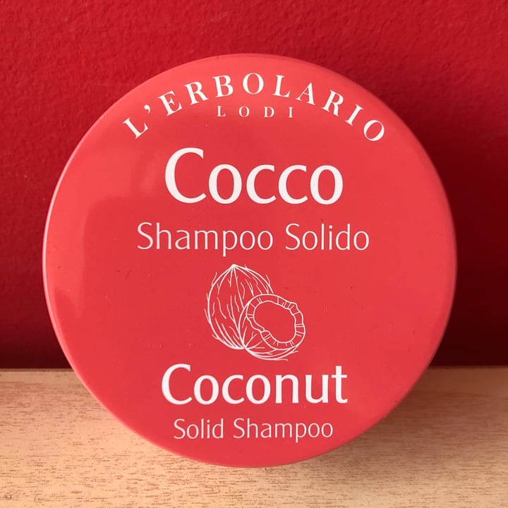 photo of L’Erbolario Cocco shampoo solido shared by @starvegan on  25 Jul 2022 - review