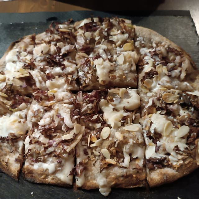 Photo of the dish “Pinsa Amazzonia”