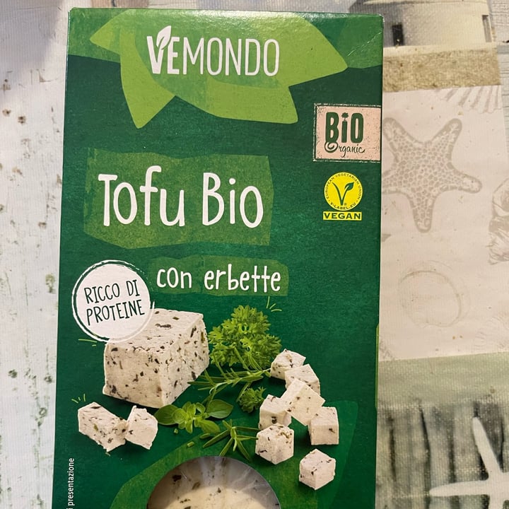 photo of Vemondo  Tofu Bio con Erbette shared by @mermaid-inside on  13 Dec 2022 - review