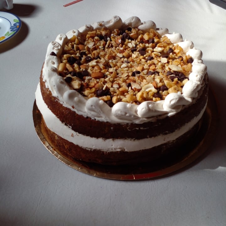 photo of Tonia Bakery Carrot Cake shared by @faramirsam on  24 May 2022 - review