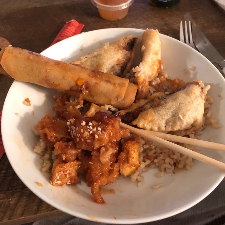 photo of Grasshopper Sweet and Sour Tofu shared by @rlovett on  02 Jun 2020 - review