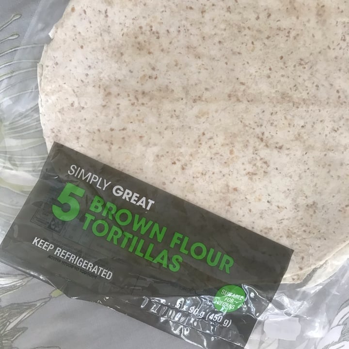 review photo of Simply Great Brown flour tortillas shared by @claireswanepoel on 30 Sep 2021 - review