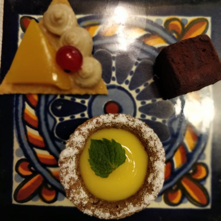 review photo of Joia Petite pâtisserie shared by @annachiaraferrariz on 27 Mar 2022 - review