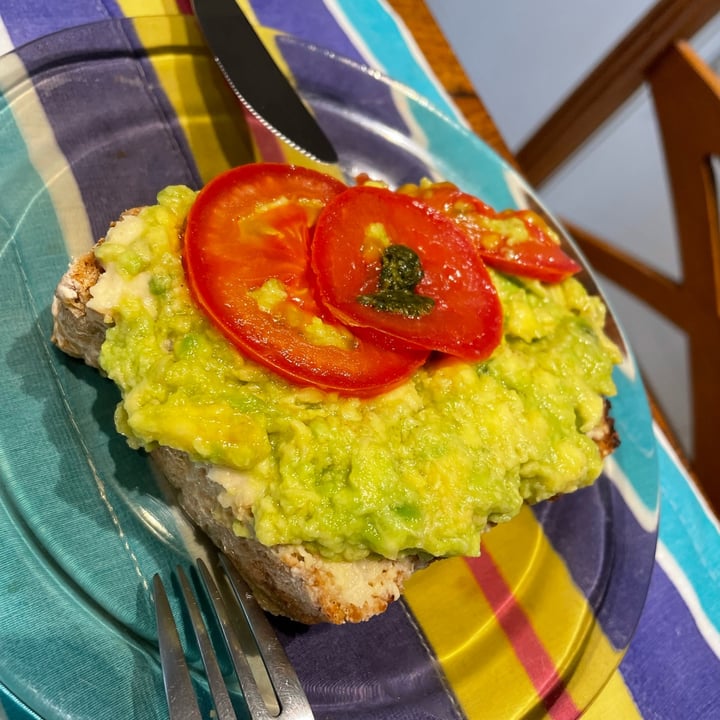 photo of Taste and See Avocado toast shared by @rurosrmb on  30 Jan 2022 - review
