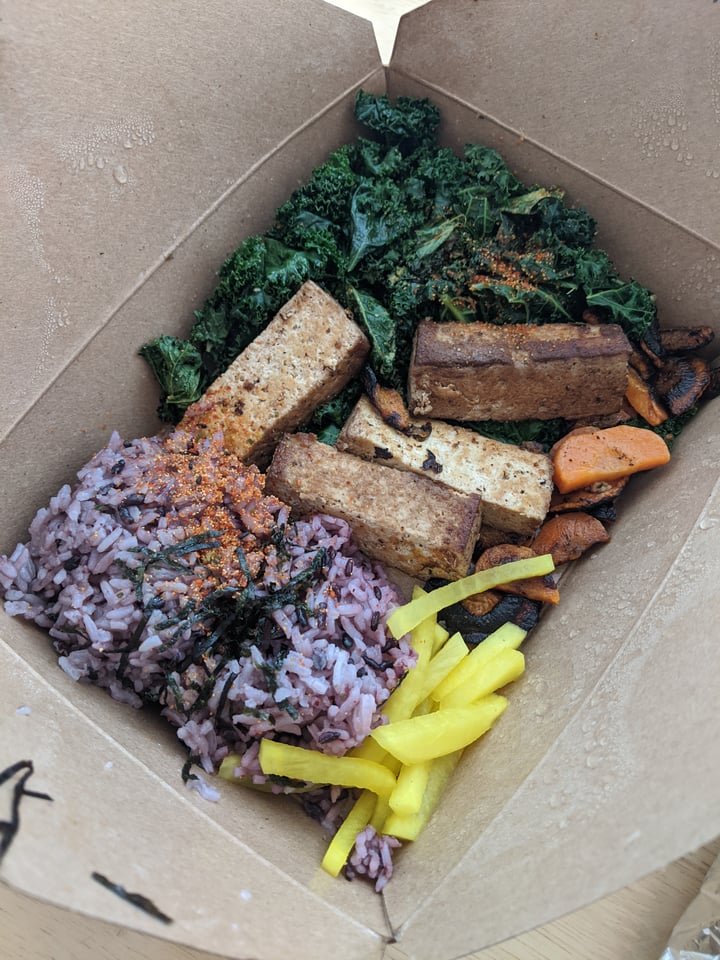 photo of Liberation Kitchen Togarashi Bowl shared by @crueltyfreeyouandme on  28 Mar 2020 - review