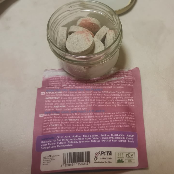 review photo of Ben & Anna Hand Cloud Purple Sky shared by @gloirevoir on 19 Nov 2022 - review